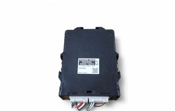 Toyota Prius+ (ZVW40) Gearbox control unit/module 8953576010 0791003661