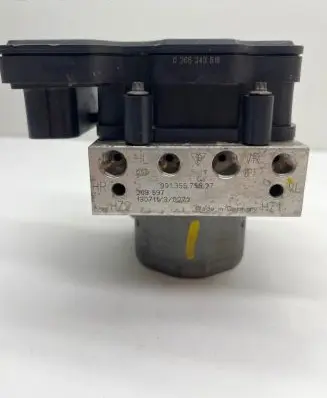 Porsche 911 991 ABS Pump 99135575527 99135575528