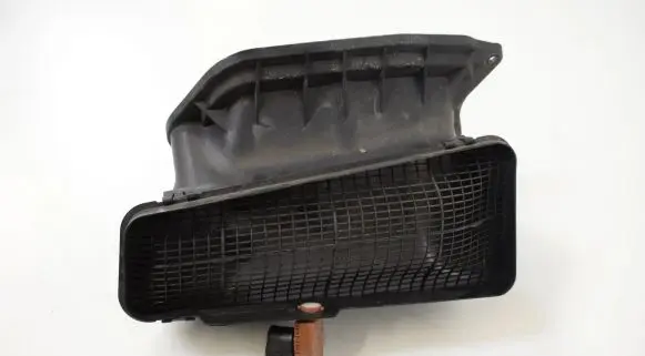 Audi A8 S8 D4 4H Air intake duct part 4H0907658 4H2819904A