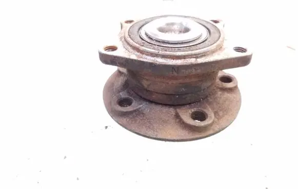 Volvo S60 Rear wheel hub