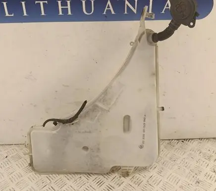 BMW 3 GT F34 Windshield washer fluid reservoir/tank 7241671