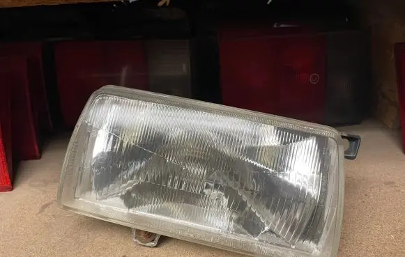 Volkswagen Jetta II Headlight/headlamp