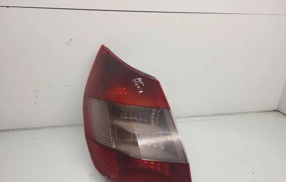 Renault Scenic II - Grand scenic II Rear/tail lights 8200127704 2SK00865901
