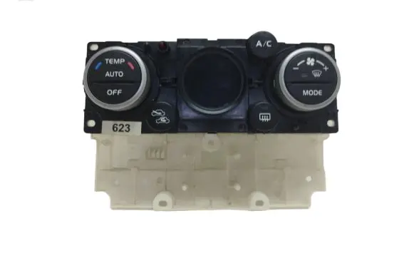 Suzuki Grand Vitara II Climate control unit 3952079K30 3951076K0 CJB502A019C
