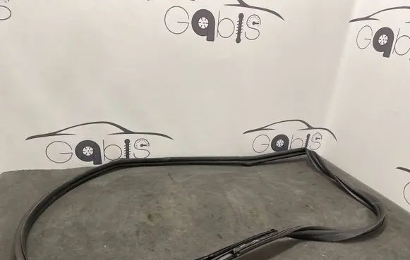 Porsche 911 991 Front door rubber seal 99102547600