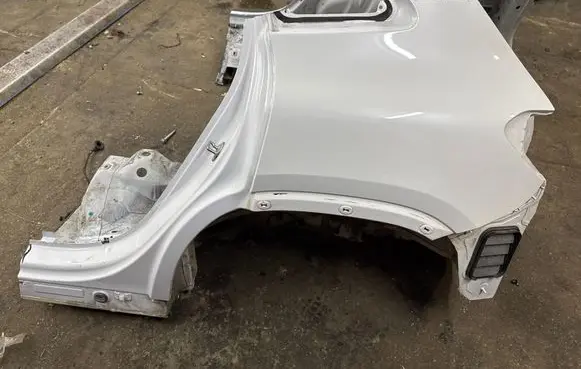 Mercedes-Benz EQA Rear quarter panel 