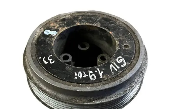 Volkswagen Golf IV Crankshaft pulley 038105243