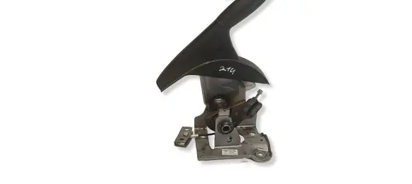 Nissan Juke I F15 Hand brake release handle 360101KK0A