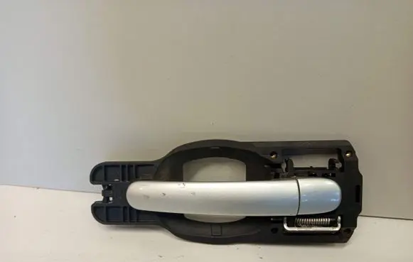 Audi A2 Front door exterior handle 8Z0837885A