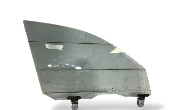 BMW 5 E60 E61 Front door window glass four-door 43R000053 51337067126 7067126