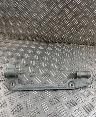 Audi A6 S6 C8 4K Fender mounting bracket 4K0821168