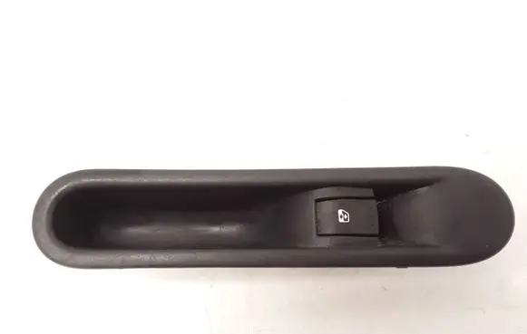 Renault Espace - Grand espace IV Electric window control switch 8200327947