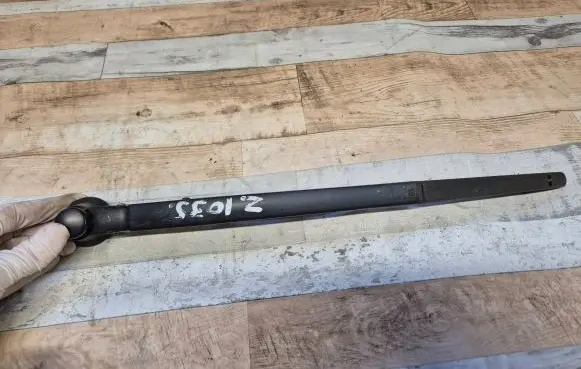 Volkswagen Fox Rear wiper blade arm
