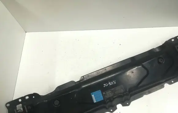 Top upper radiator support slam panel