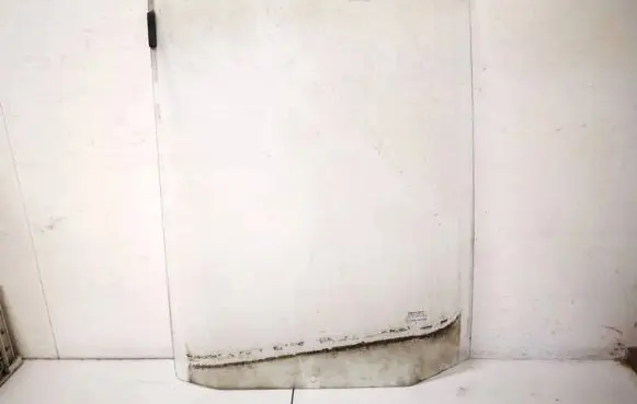 Peugeot Boxer Front door window glass four-door