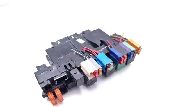 Mercedes-Benz S W220 Fuse module A0315451732 05045124
