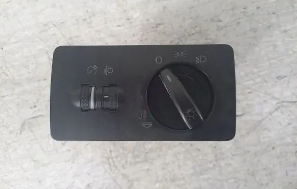Skoda Fabia Mk1 (6Y) Light switch 6Y1941531M11M