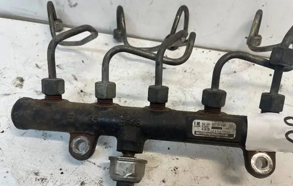 Peugeot 807 Fuel main line pipe 9681649580