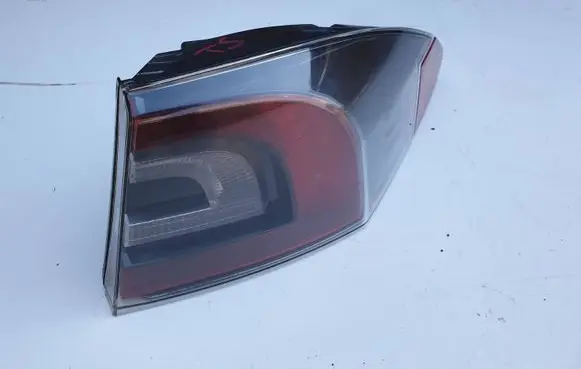 Tesla Model S Rear/tail lights 600592100B 0013411118000 134111189302