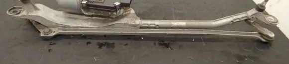 Audi A8 S8 D3 4E Front wiper linkage and motor 4E1955603E 4E1955119B