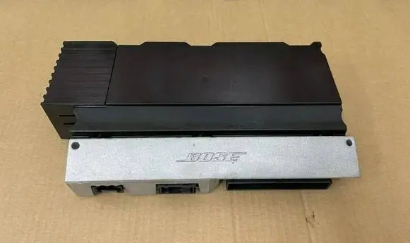 Audi A8 S8 D3 4E Sound amplifier 303948001 3039480020 4E0035223N