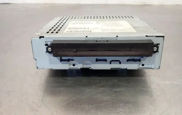 Volvo S40 Navigation unit CD/DVD player 8696051