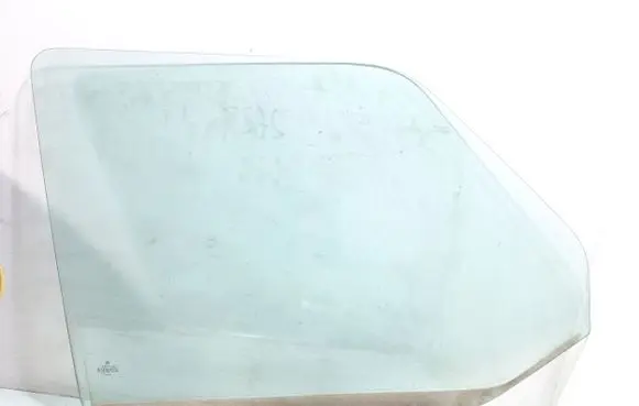 Volkswagen Transporter - Caravelle T4 Front door window/glass (coupe) AS2