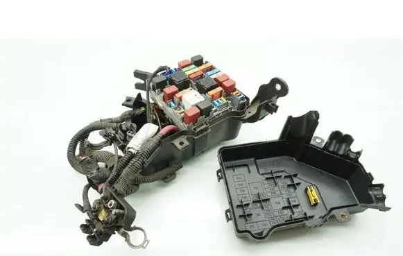 Alfa Romeo Giulietta Fuse box set 50514169