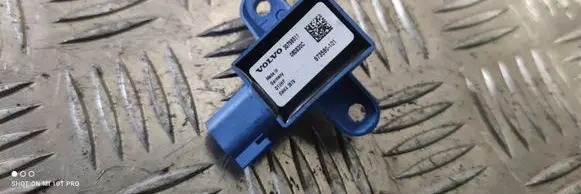 Volvo XC60 Airbag deployment crash/impact sensor 30798511