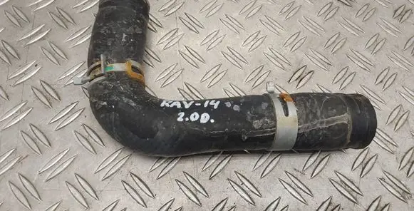 Toyota RAV 4 (XA40) Engine coolant pipe/hose 