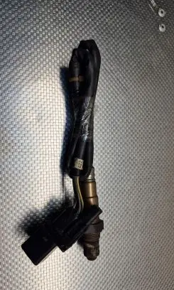 Volkswagen PASSAT B5 Lambda probe sensor 06C906265B