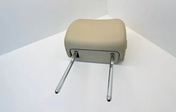 Volkswagen Touareg II Front seat headrest BEIGE