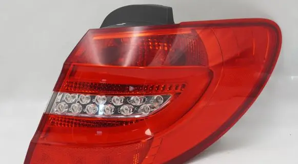 Mercedes-Benz B W246 W242 Rear/tail lights A2468200664 A2468200277
