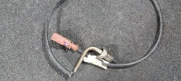 Skoda Octavia Mk3 (5E) Exhaust gas temperature sensor 04l906088b