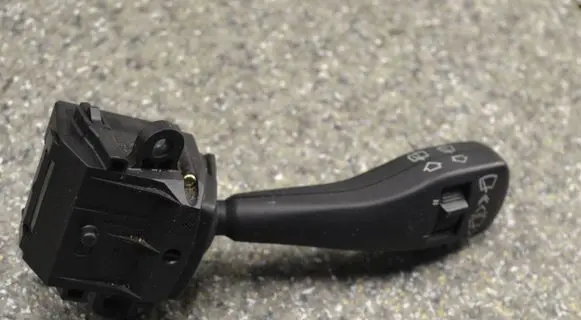 BMW 3 E46 Wiper control stalk 8363669