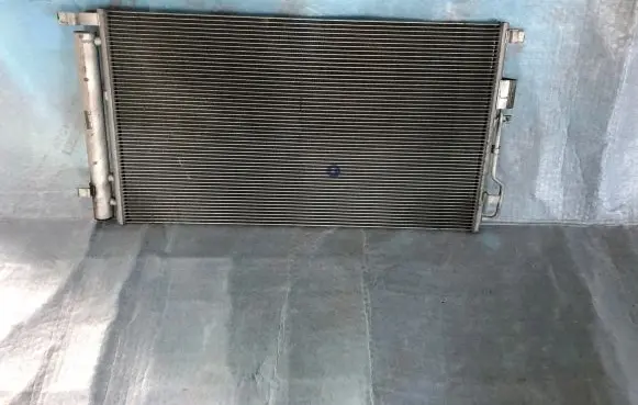 Hyundai Tucson TL A/C cooling radiator (condenser) 97606D7550