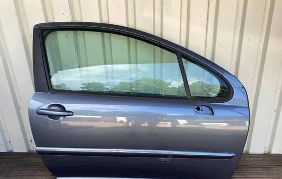 Door (2 Door Coupe)