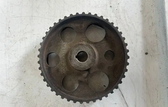 Audi A4 S4 B5 8D Fuel pump gear (pulley) 028130111a