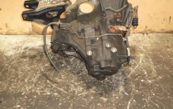 Honda Civic Manual 4 speed gearbox 9A-1017176