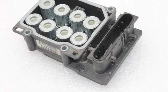 KIA Carnival ABS Pump 589204D000