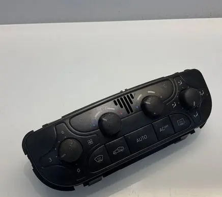 Mercedes-Benz C W203 Climate control unit A2098300085 9140010497 E527638