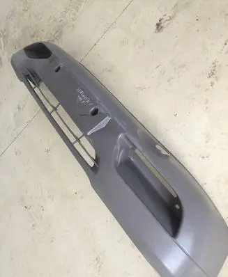 Mercedes-Benz Sprinter W901 W902 W903 W904 Front bumper