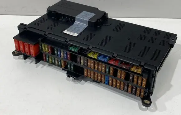 BMW X5 E53 Fuse box set 518877006 8378107 12042005