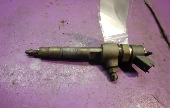 Lancia Kappa Fuel injector