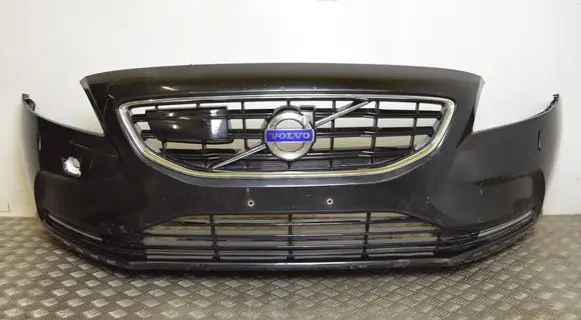 Volvo V40 Front bumper 31283732