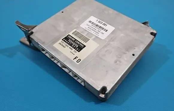 Toyota Corolla Verso E121 Engine control unit/module ECU 89661-0F101 IMPRK1523091