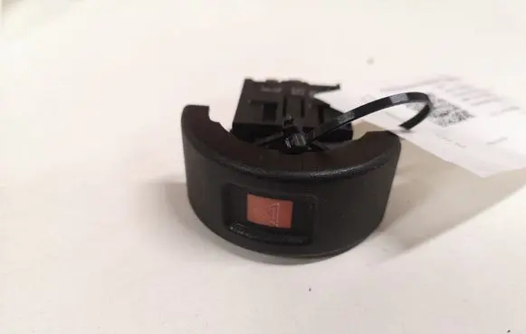 Opel Astra G Hazard light switch 09131728 09138059