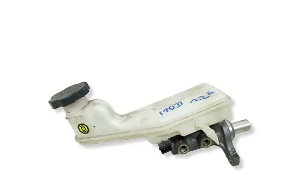 Hyundai i10 Brake fluid reservoir 