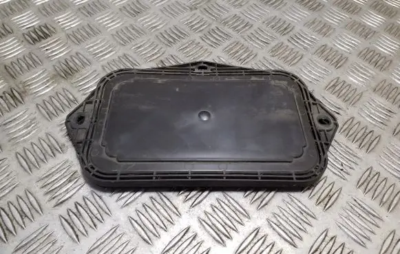 Audi TT TTS Mk2 Other engine bay part 1K0941369A