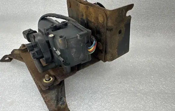 Mitsubishi Eclipse (D21A/D22A/D27A) Other control units/modules G6t50171zc